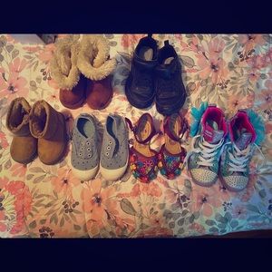 Girls shoes